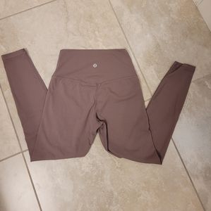 Lululemon capri leggings